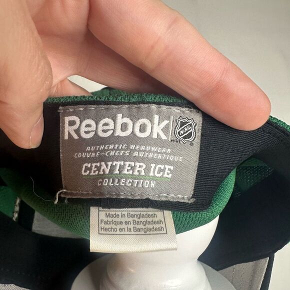 Dallas Stars Youth Hoodie and Fitted Cap Bundle Size L (14/16) - Picture 9 of 11